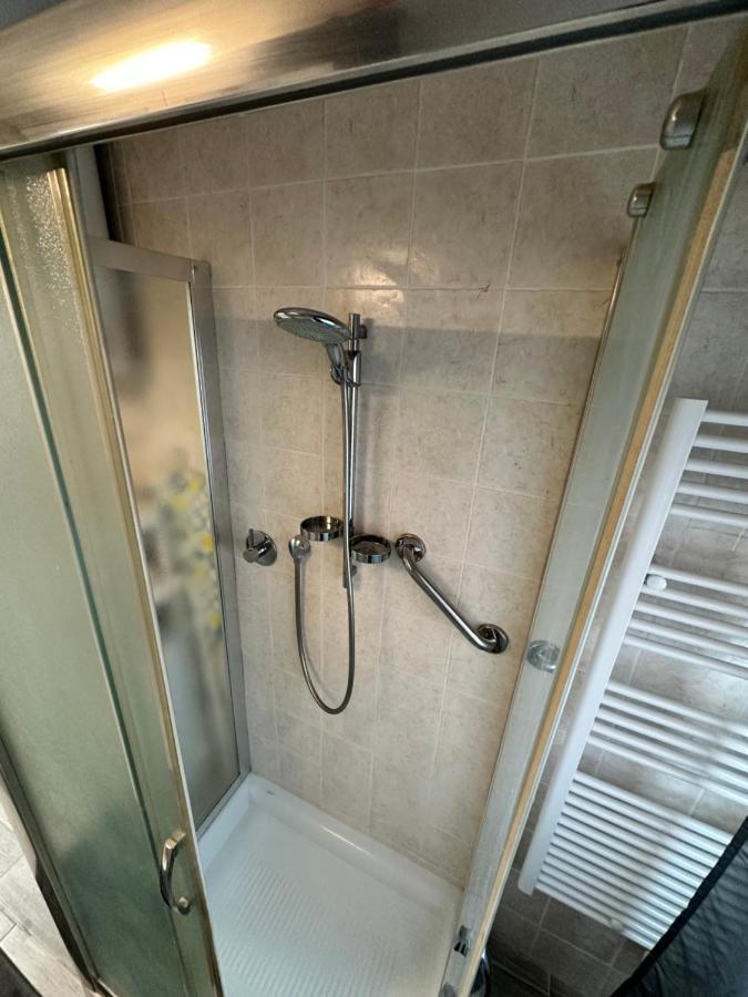 Gemma Suites Whole Apartment Bologna Bagian luar foto