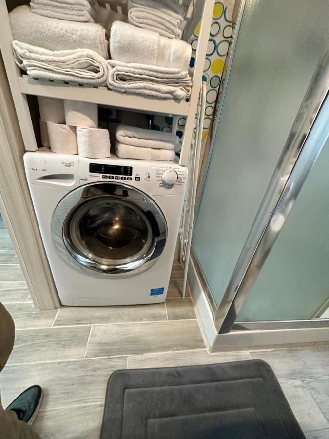 Gemma Suites Whole Apartment Bologna Bagian luar foto