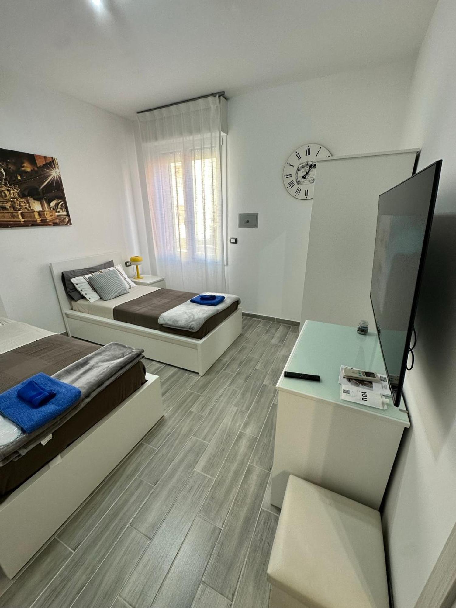 Gemma Suites Whole Apartment Bologna Bagian luar foto